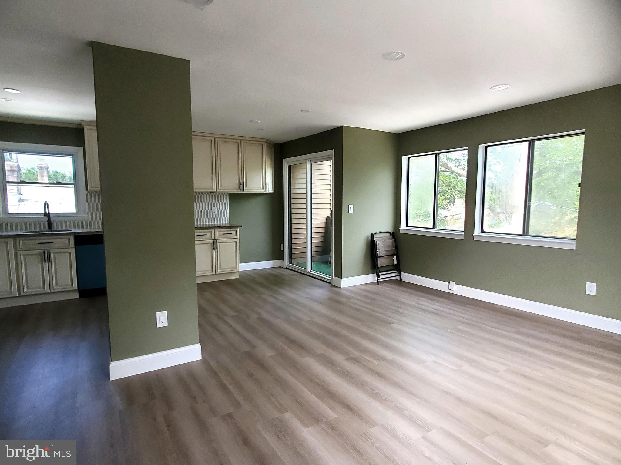 22 Lytle Street, Unit 3 Princeton, NJ 08542 - Photo 4 of 7 Kitchen/Great Room