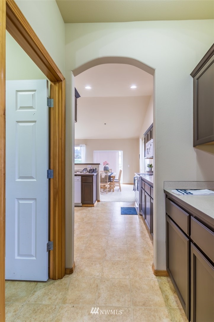 7253 Radius Loop Southeast Lacey, WA 98513 - Photo 6 of 25 Gallery Image 6