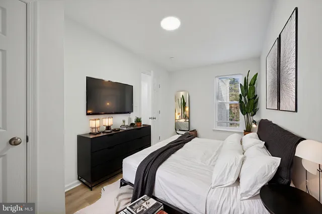 $1,650 | 183 West Logan Street, Philadelphia, PA 19144