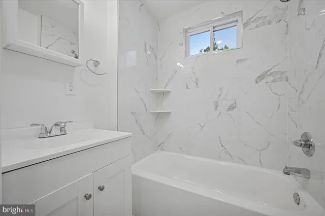 $1,650 | 183 West Logan Street, Philadelphia, PA 19144