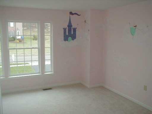 554 Meade Drive McKees Rocks, PA 15136 - Photo 5 of 8 Other.