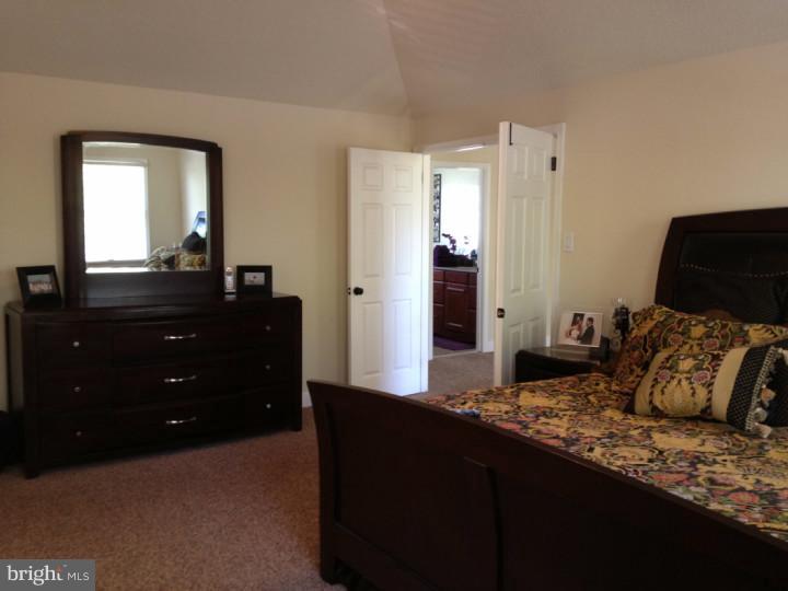 17 Saw Mill Road Sewell, NJ 08080 - Photo 14 of 25 Master Bedroom