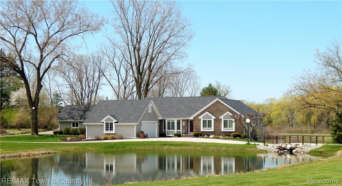6259 North McKinley Road Flushing, MI 48433 - Photo 1 of 53 101.jpg