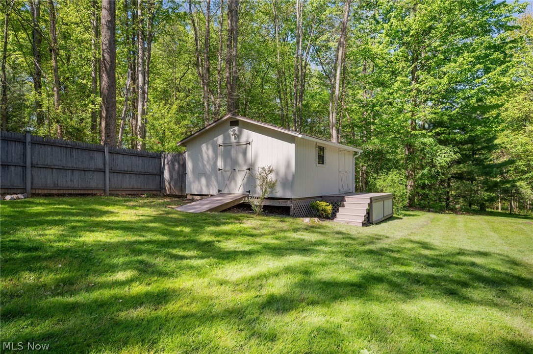 18976 Thorpe Road Chagrin Falls, OH 44023 - Photo 42 of 45