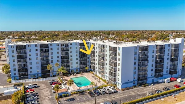 $139,000 | 2901 26th Street West, Unit 511, Bradenton, FL 34205