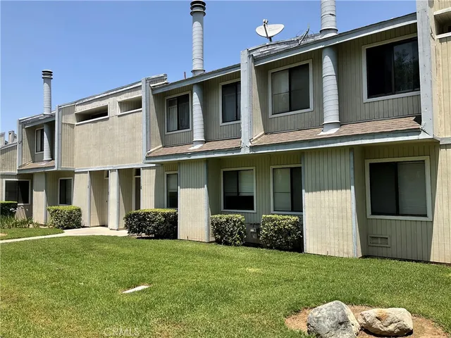 $475,000 | 1965 East Coulston Street, Unit 7, Loma Linda, CA 92354