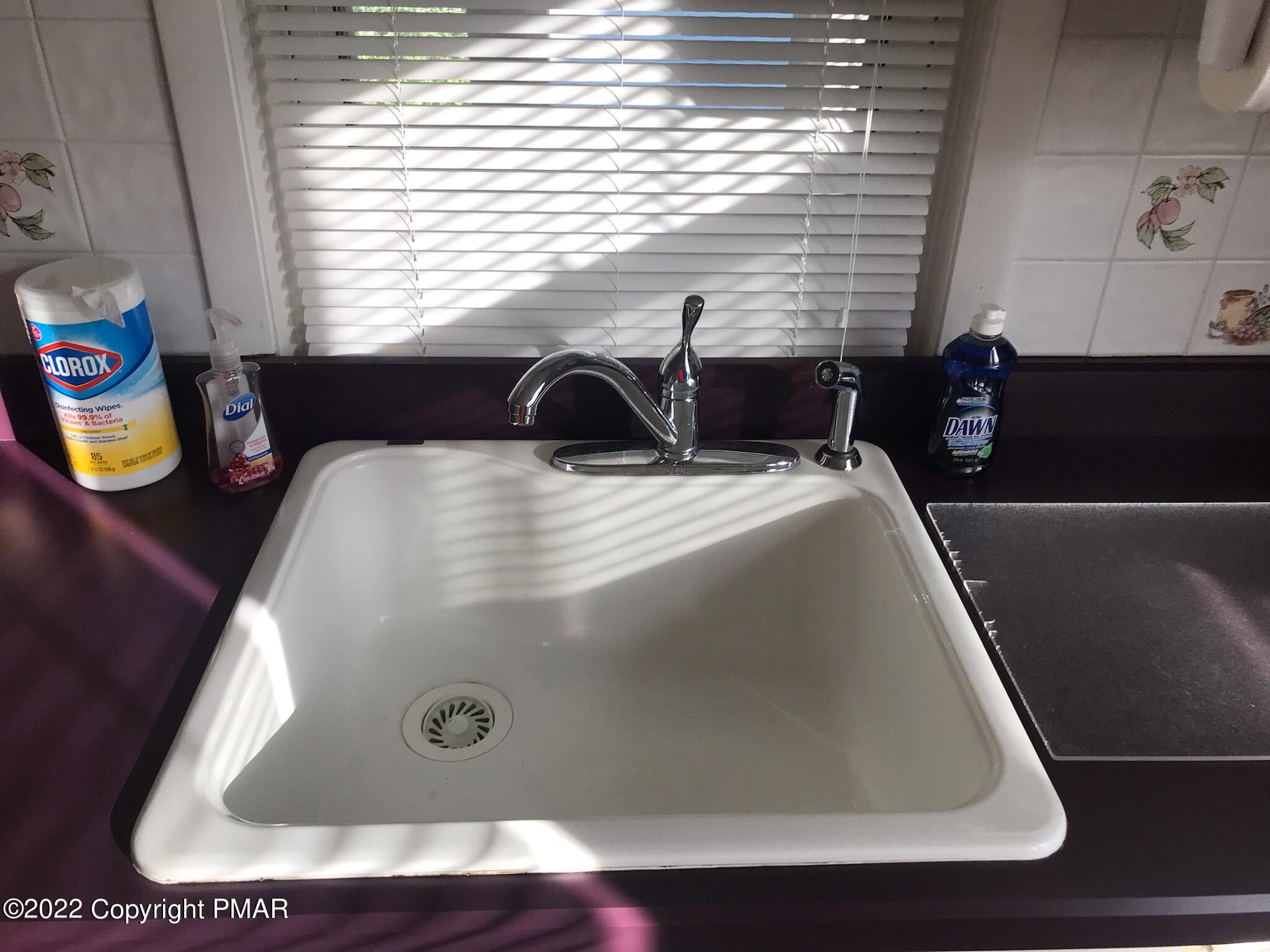 51 Rhume Street Nesquehoning, PA 18240 - Photo 4 of 17