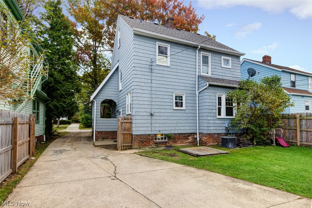 1600 Holmden Road Cleveland, OH 44121 - Photo 22 of 26 Backyard view of house!