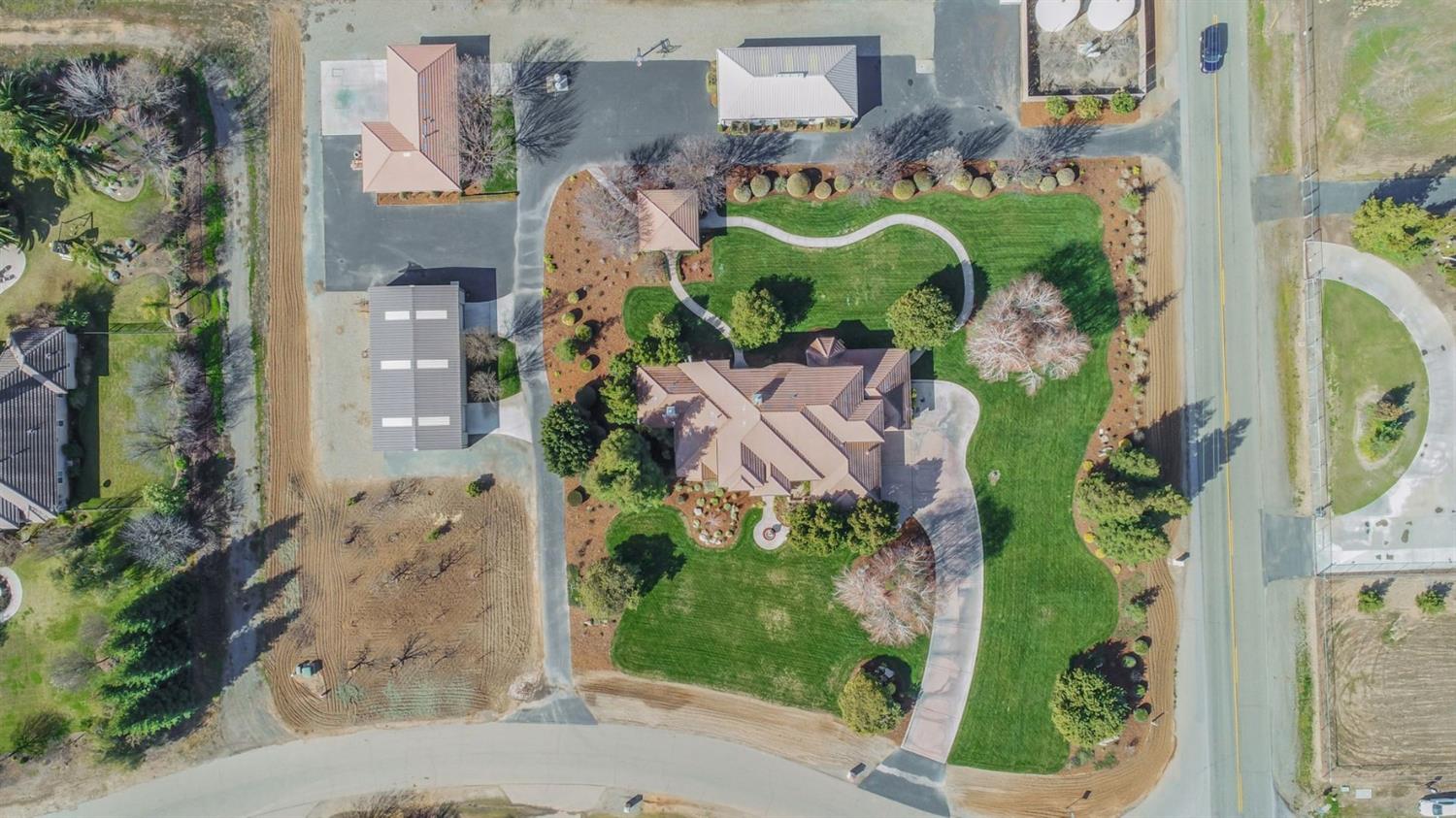 7461 North Fancher Road Clovis, CA 93619 - Photo 2 of 78