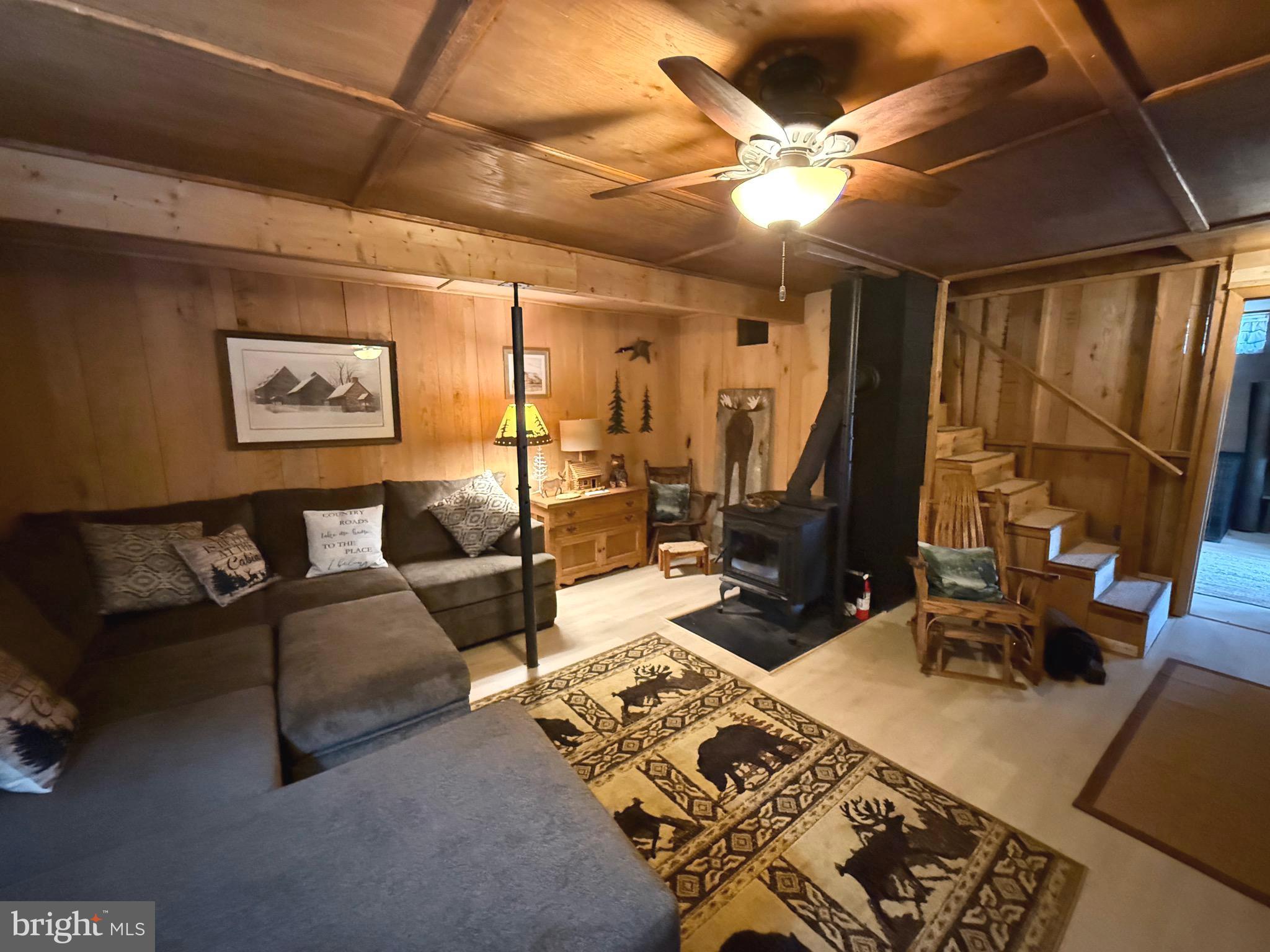 2919 Durgon Road Petersburg, WV 26847 - Photo 50 of 71 Family Room