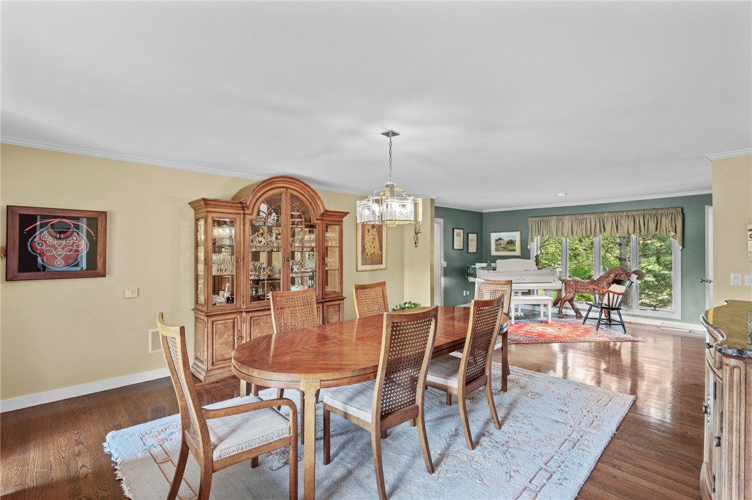 38 Beacon Avenue Warwick, RI 02889 - Photo 24 of 44