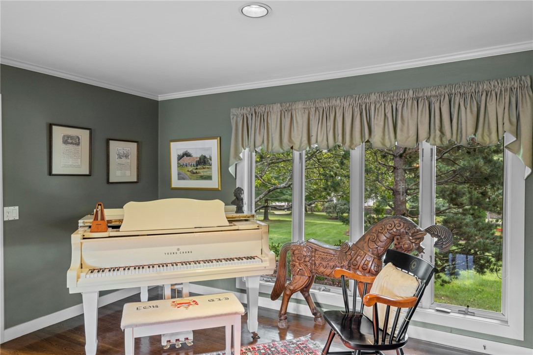 38 Beacon Avenue Warwick, RI 02889 - Photo 25 of 44