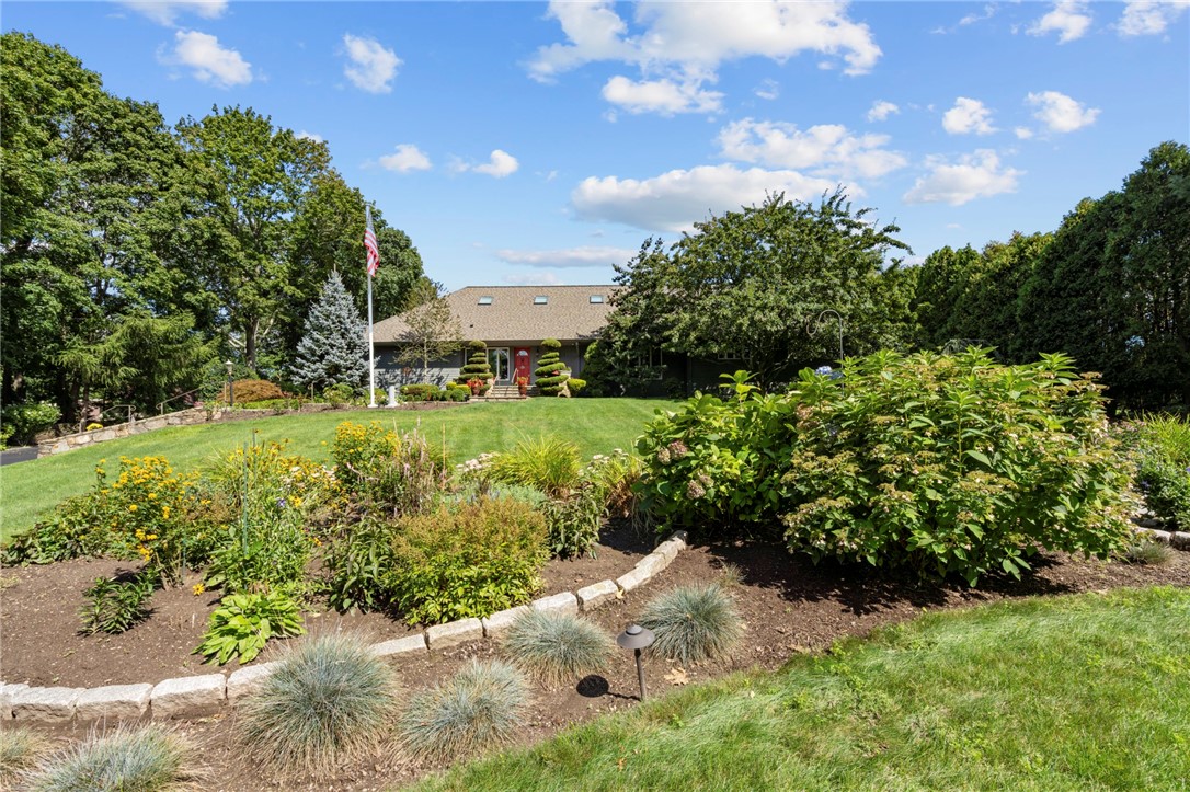 38 Beacon Avenue Warwick, RI 02889 - Photo 32 of 44