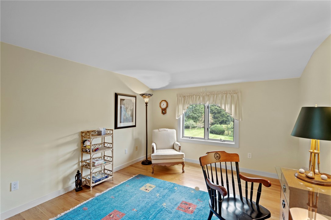 38 Beacon Avenue Warwick, RI 02889 - Photo 38 of 44