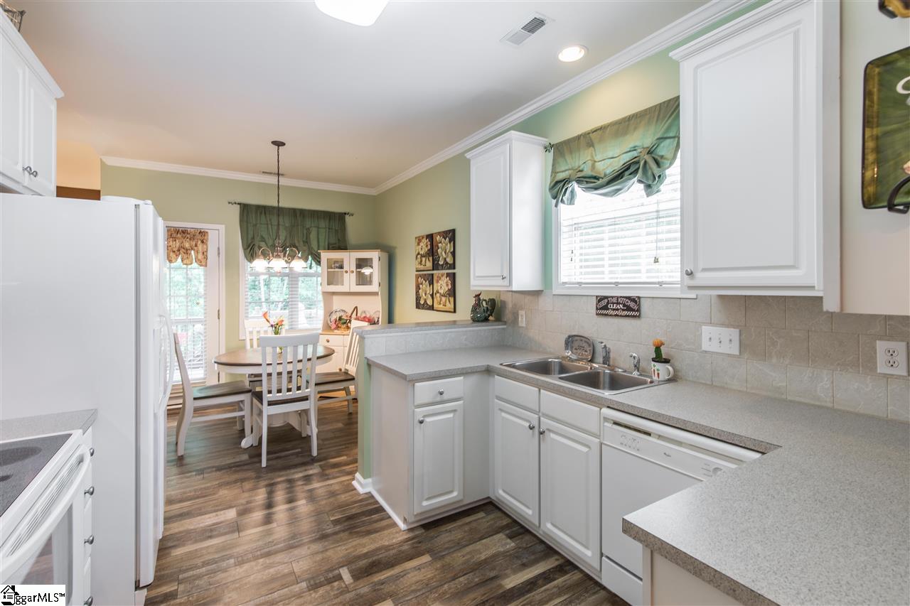 412 Tanner Chase Way Greenville, SC 29607 - Photo 8 of 36