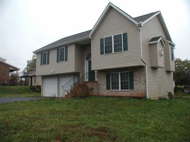 421 North First Street Shenandoah, VA 22849 - Photo 1 of 1 Gallery Image 1