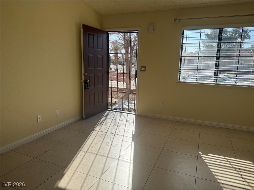 1713 Joshua Tree Court Las Vegas, NV 89108 - Photo 9 of 16