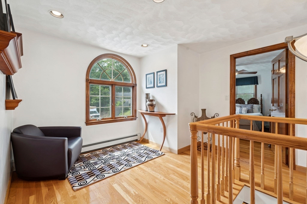 42 Woodland Road Wakefield, MA 01880 - Photo 16 of 41