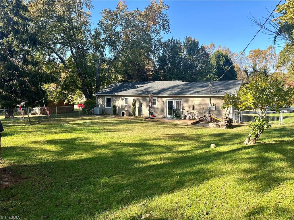 370 Northfield Drive King, NC 27021 - Photo 14 of 18