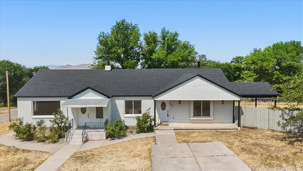 $514,900 | 6985 North 2550th Street West, Honeyville, UT 84314