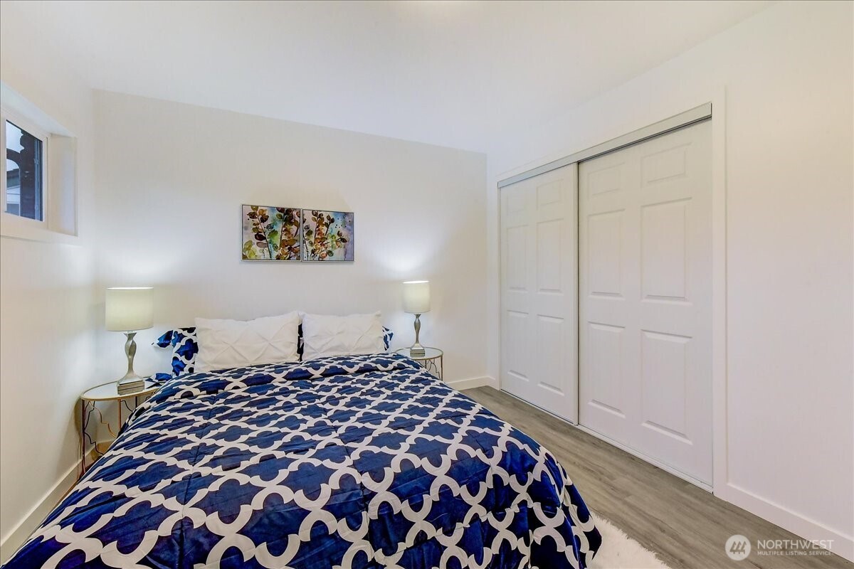 9320 31st Place Southwest Seattle, WA 98126 - Photo 11 of 25