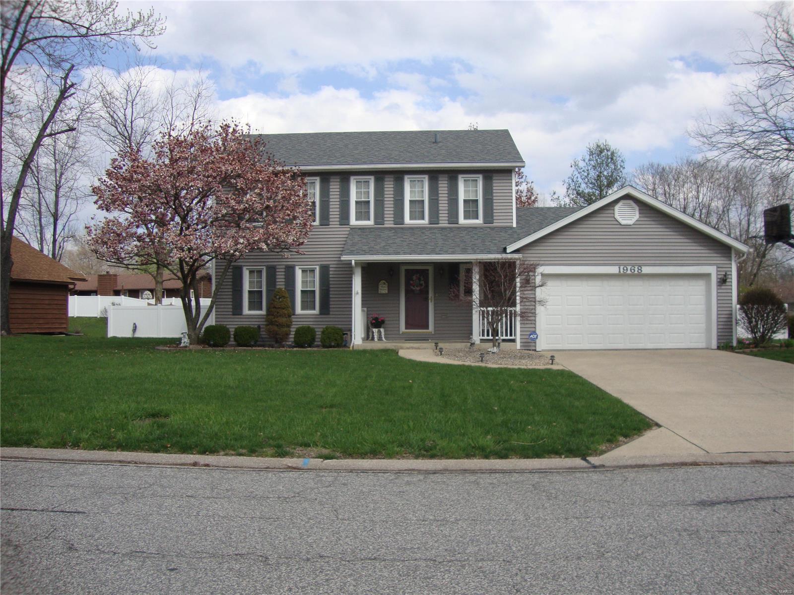 1968 Raintree Trail Collinsville, IL 62234 - Photo 2 of 20 Gallery Image 2