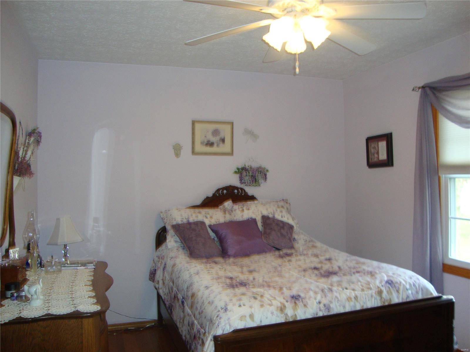 1968 Raintree Trail Collinsville, IL 62234 - Photo 11 of 20 Gallery Image 11