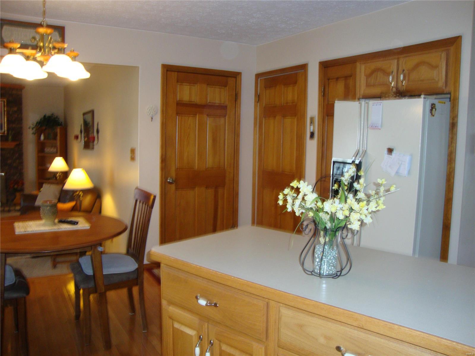 1968 Raintree Trail Collinsville, IL 62234 - Photo 7 of 20 Gallery Image 7