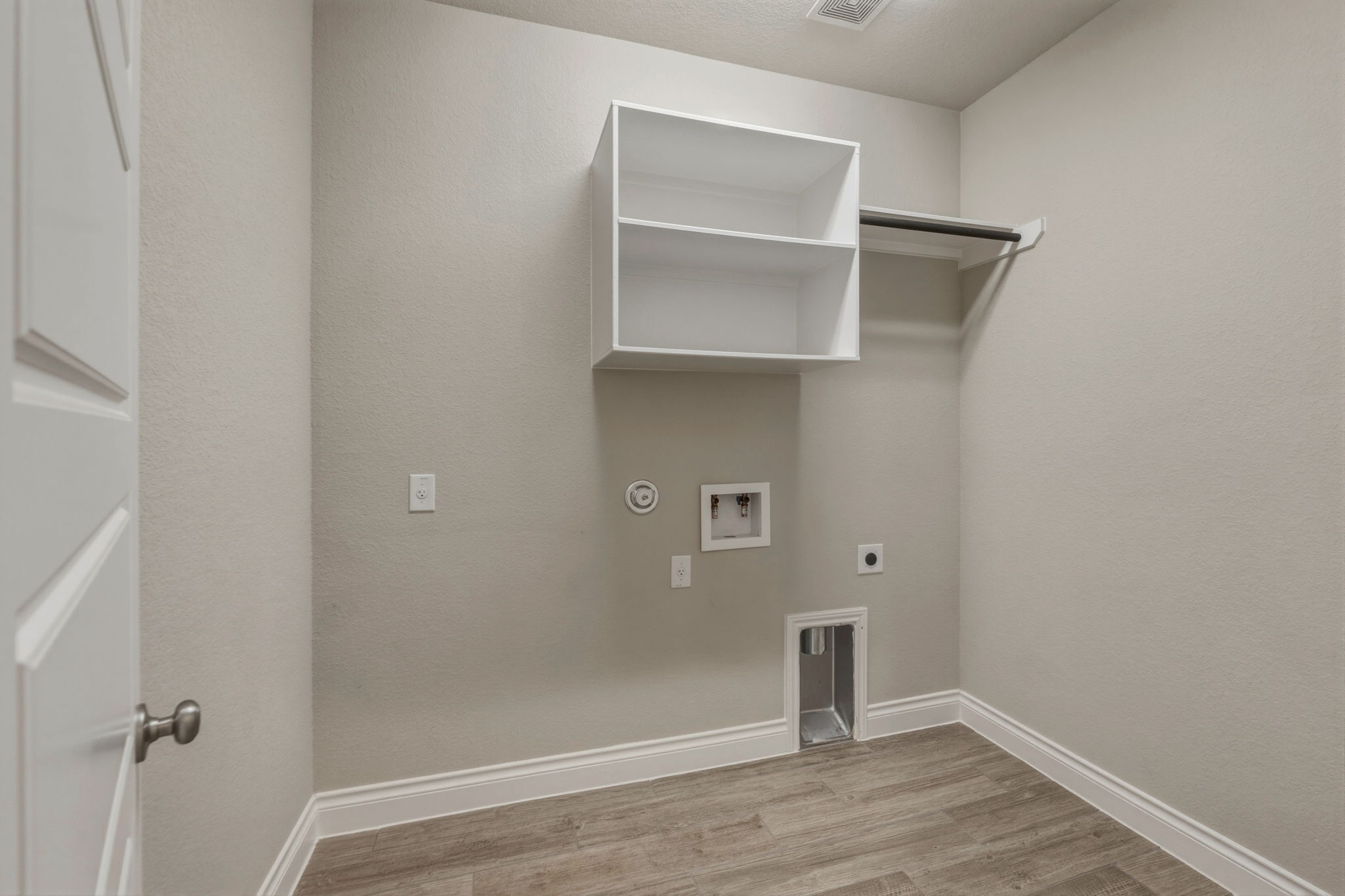 1320 Low Branch Lane Leander, TX 78641 - Photo 17 of 38 a view of an empty room
