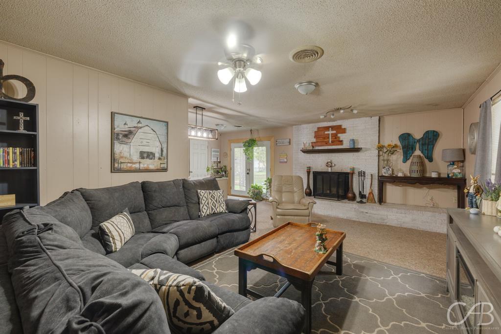 489 Main Street Lawn, TX 79530 - Photo 7 of 30