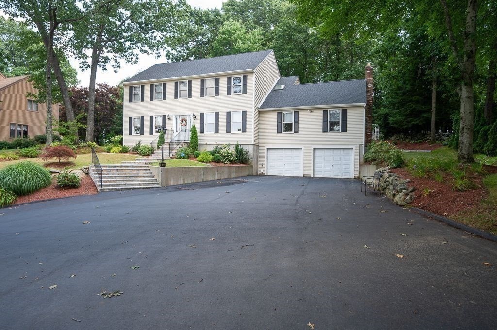 95 Anderson Road Marlborough, MA 01752 - Photo 2 of 42 Gallery Image 2