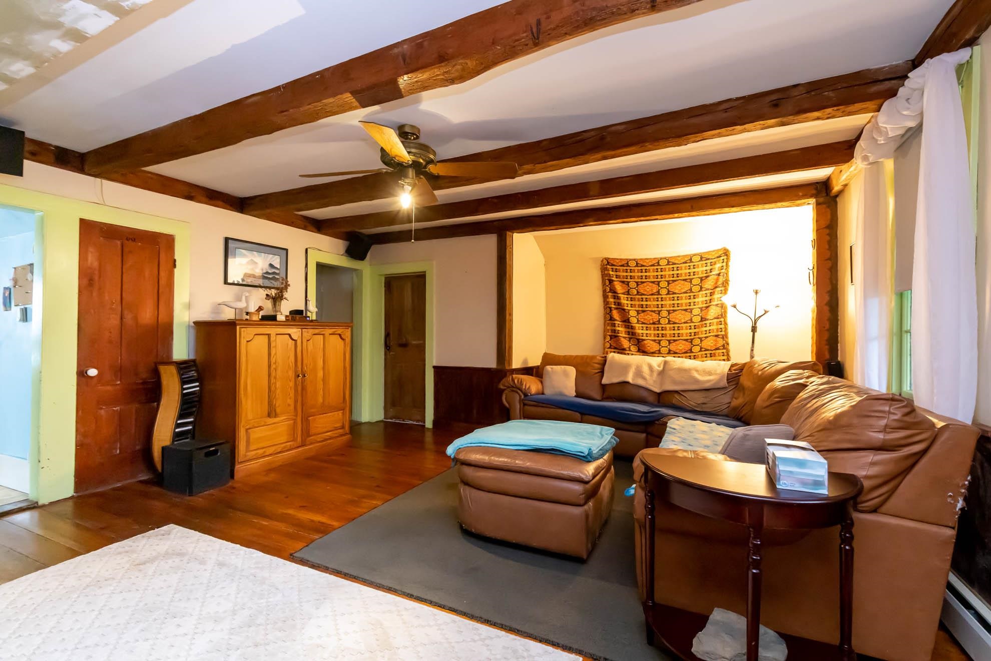190 Deerfield Road Candia, NH 03034 - Photo 7 of 40