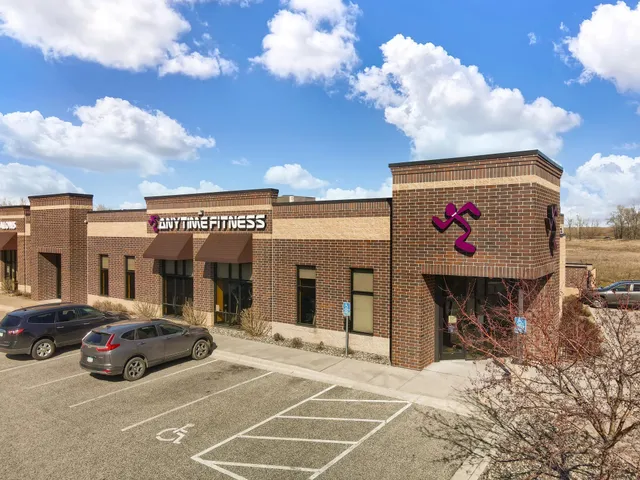 $565,000 | 1093 Annagaire Curve, Rosemount, MN 55068