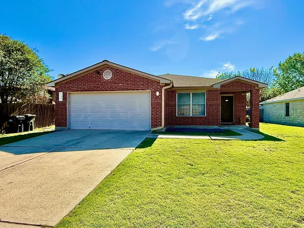 $2,100 | 133 Paige Bend, Hutto, TX 78634