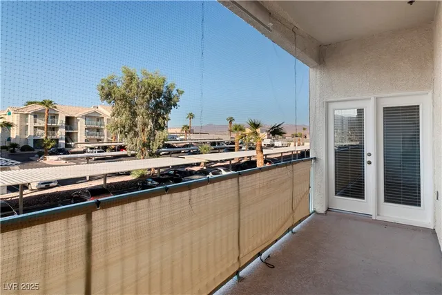 $154,900 | 3550 Bay Sands Drive, Unit 2080, Laughlin, NV 89029