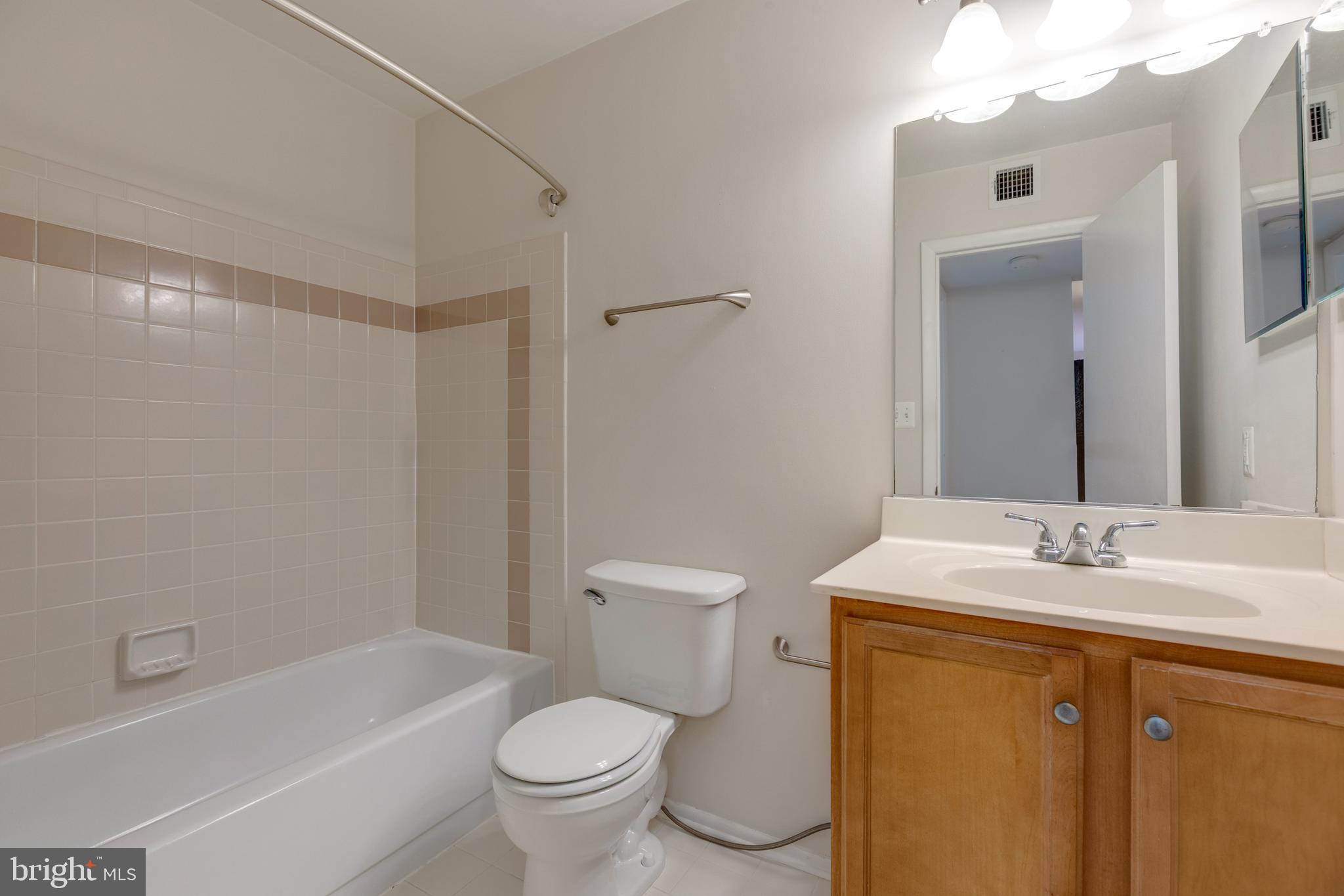 1727 Ascot Way, Unit A Reston, VA 20190 - Photo 18 of 28