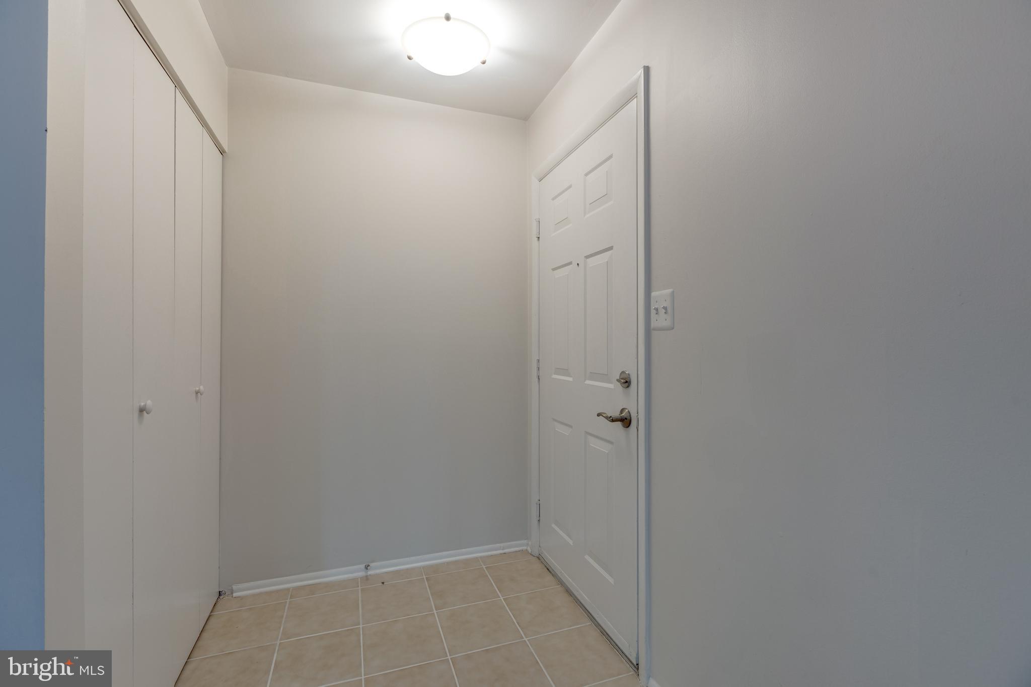 1727 Ascot Way, Unit A Reston, VA 20190 - Photo 4 of 28