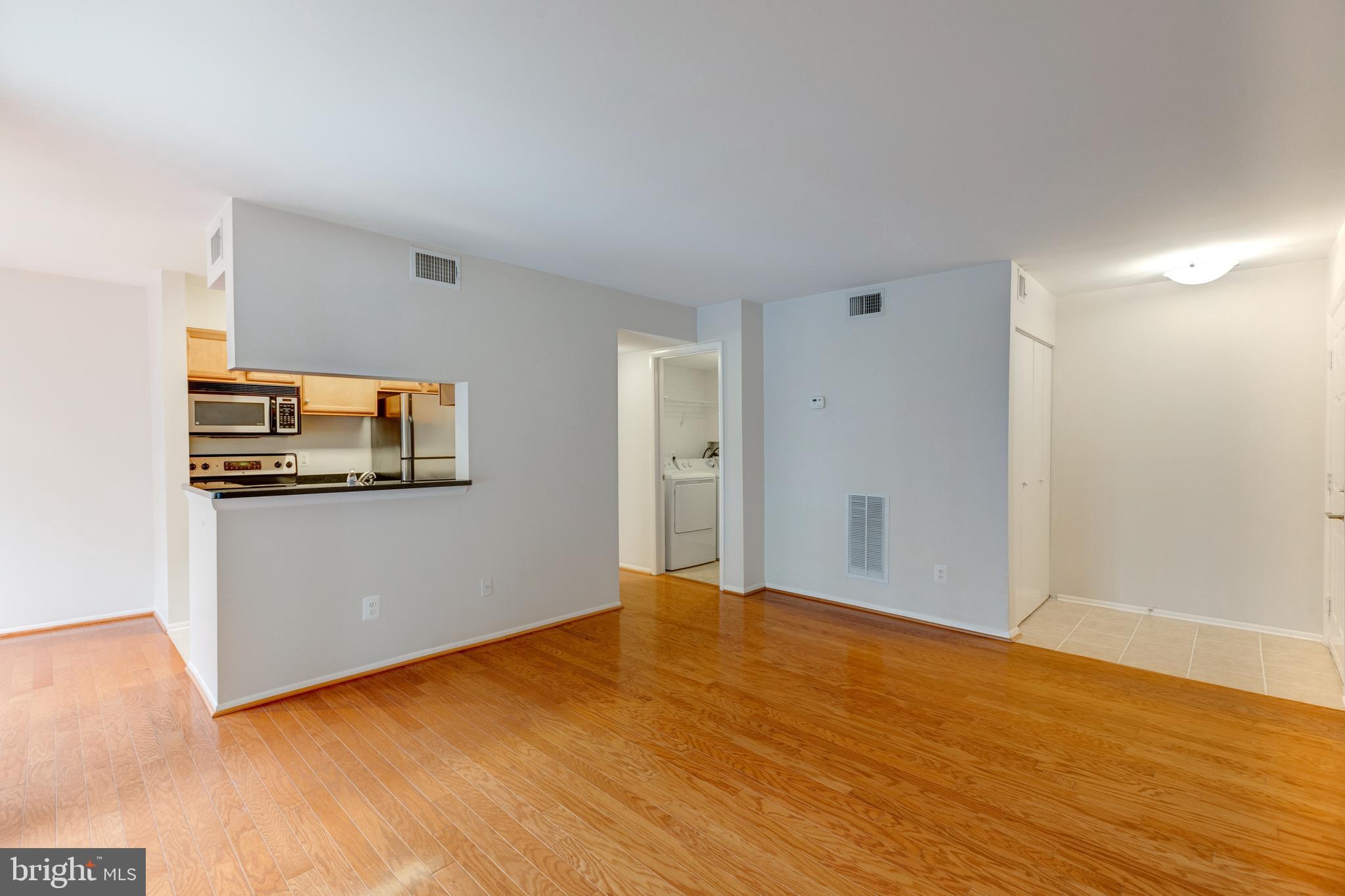 1727 Ascot Way, Unit A Reston, VA 20190 - Photo 5 of 28