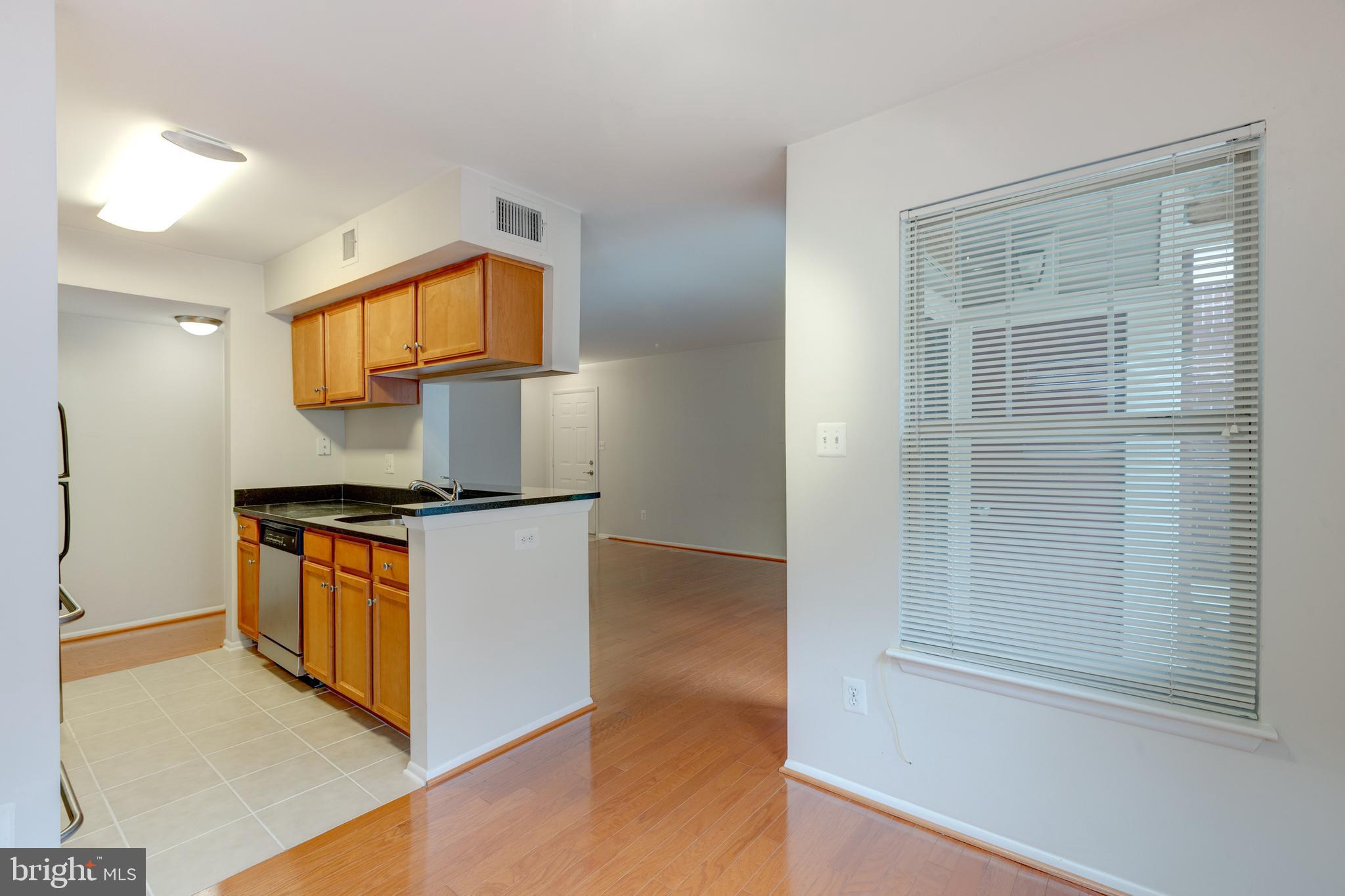 1727 Ascot Way, Unit A Reston, VA 20190 - Photo 8 of 28