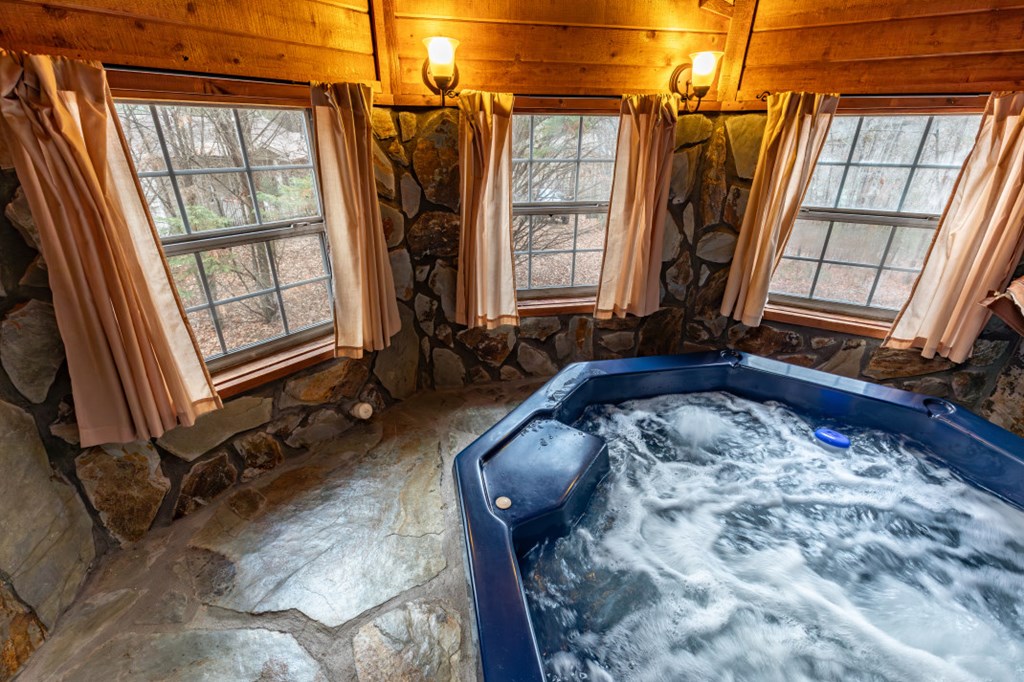 256 Nantahala Pass Road Blue Ridge, GA 30513 - Photo 26 of 30 Gallery Image 26
