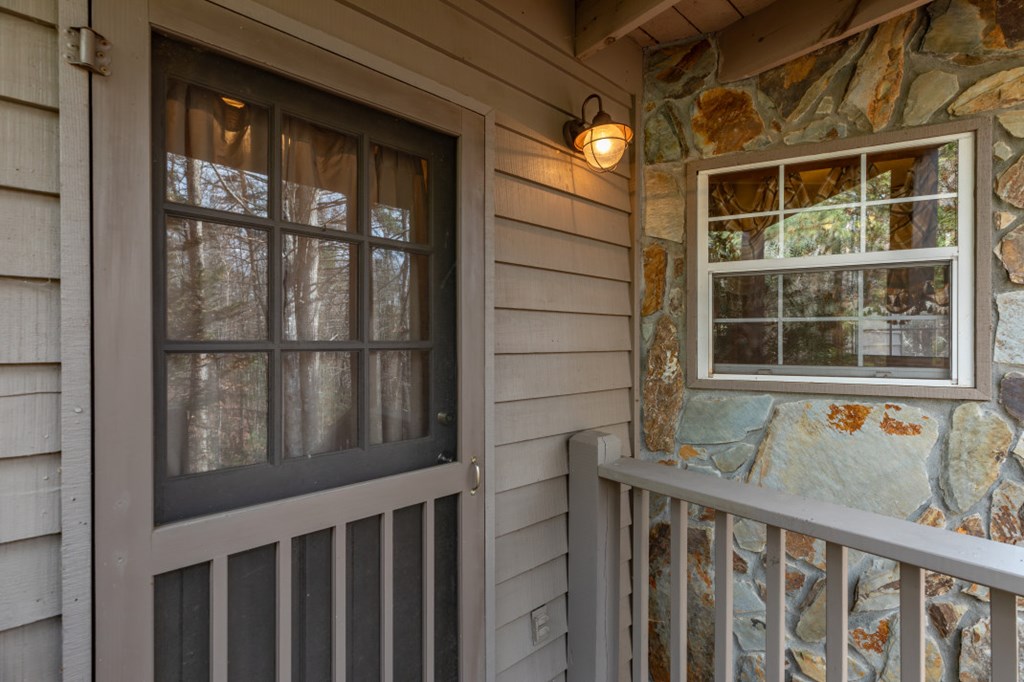 256 Nantahala Pass Road Blue Ridge, GA 30513 - Photo 5 of 30 Gallery Image 5