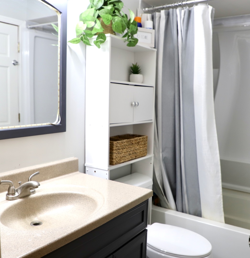 21730 Ravine Road Lake Zurich, IL 60047 - Photo 10 of 28 Gallery Image 10