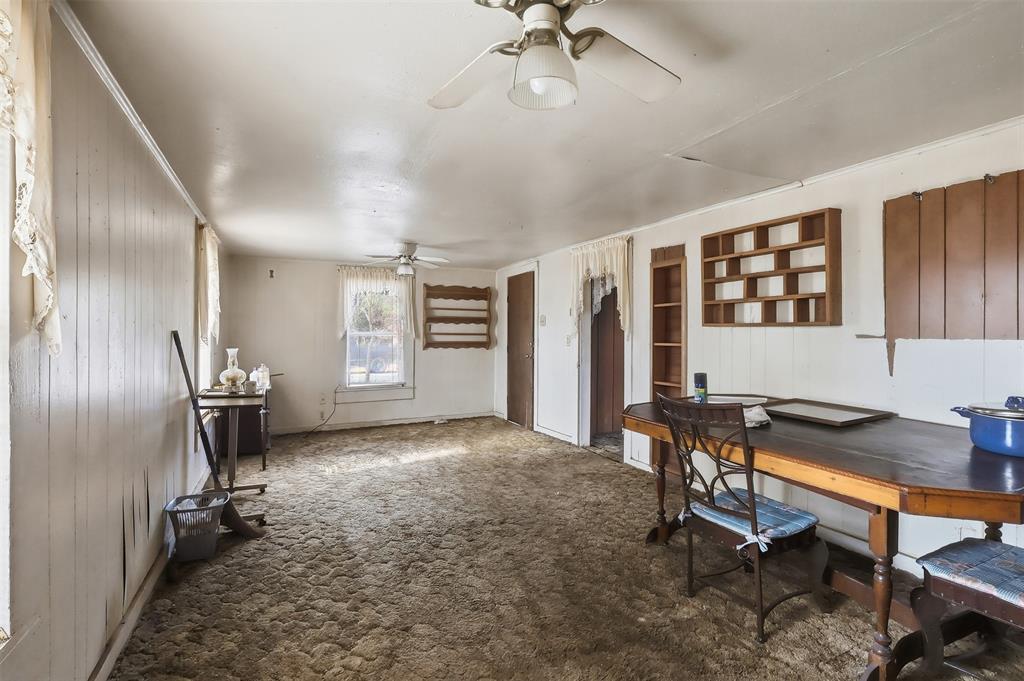 409 North Henry Street Lindale, TX 75771 - Photo 8 of 21