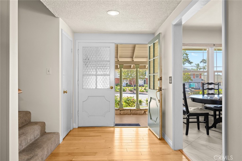 1204 Birchcrest Avenue Brea, CA 92821 - Photo 4 of 42