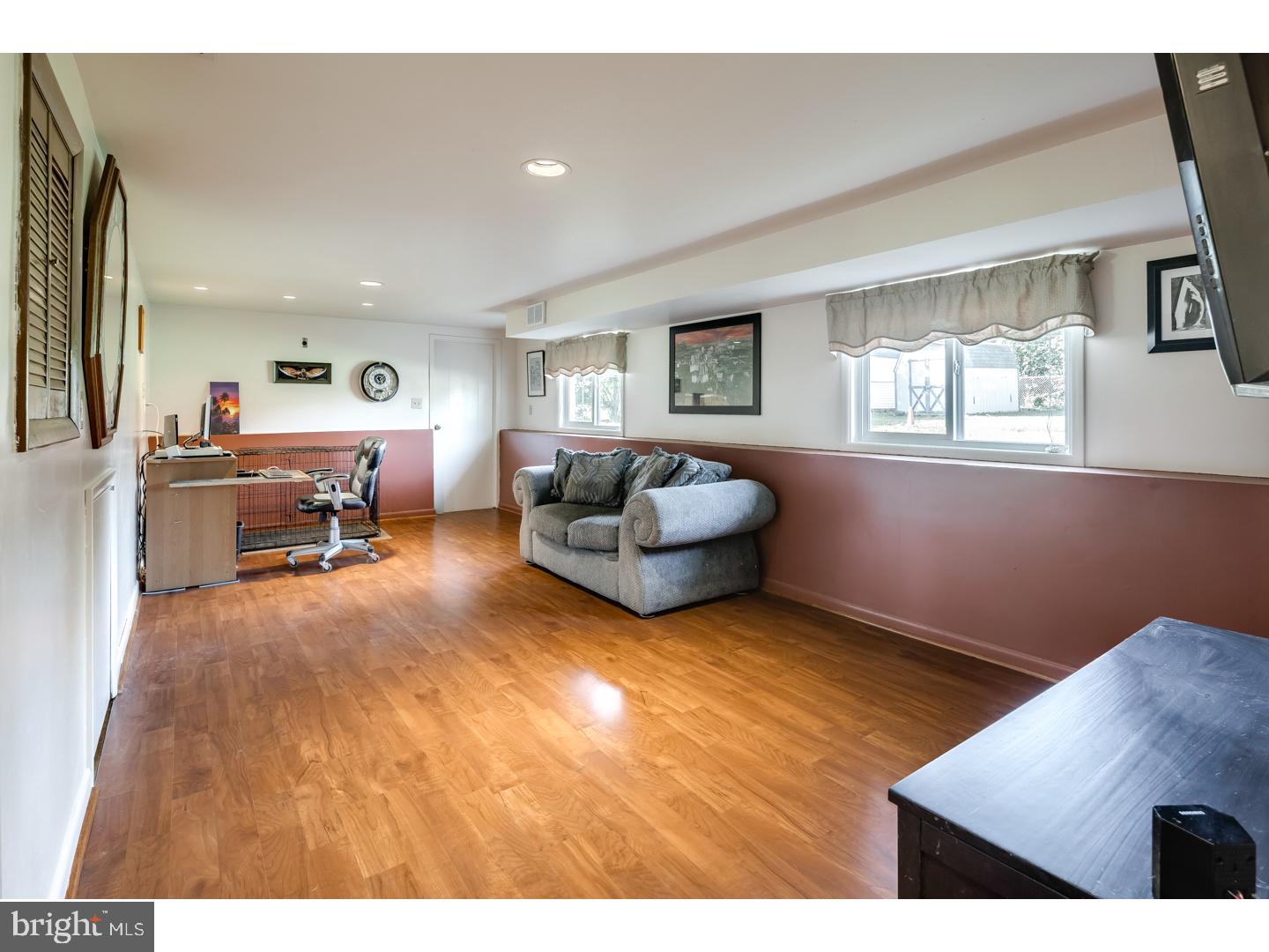 677 Spruce Road Warminster, PA 18974 - Photo 12 of 25 Family Room