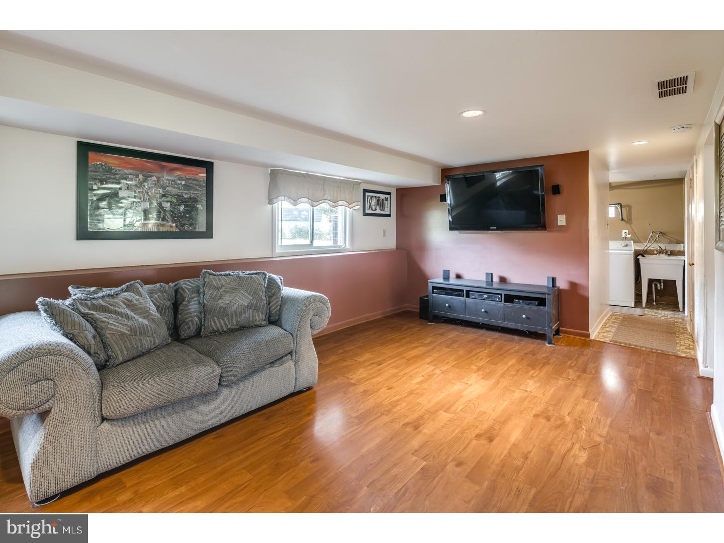 677 Spruce Road Warminster, PA 18974 - Photo 13 of 25 Family Room