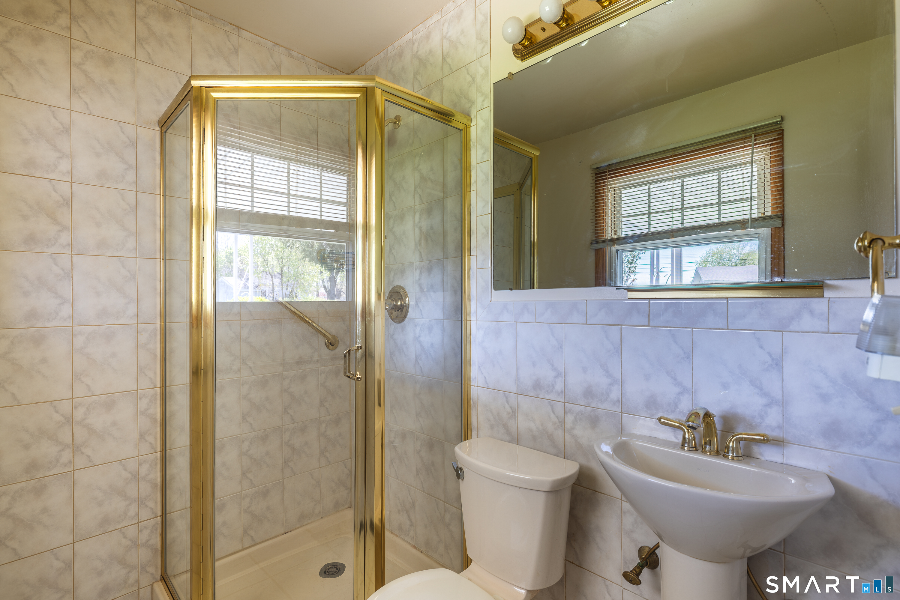 105 Bear Paw Road Bridgeport, CT 06606 - Photo 25 of 35