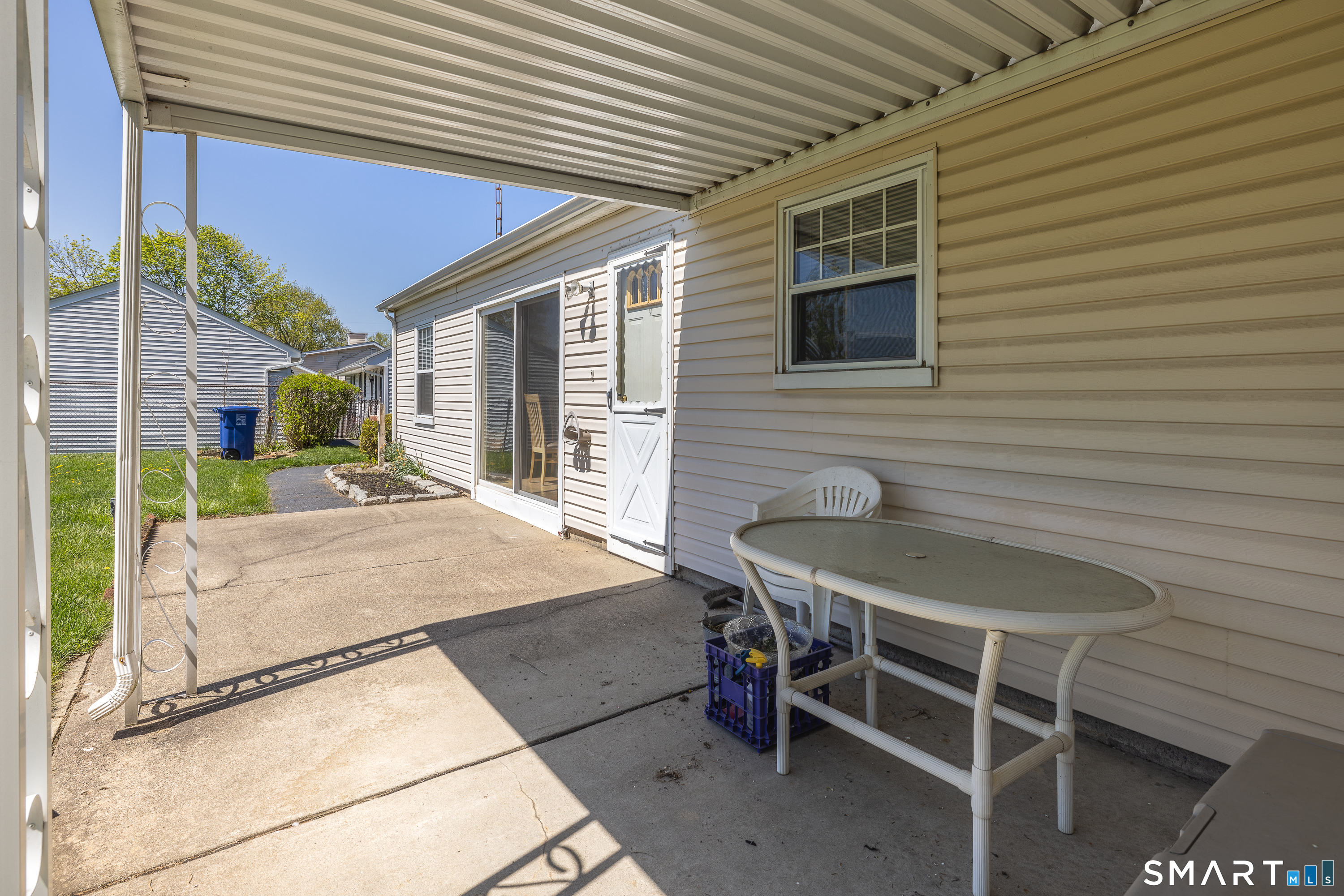 105 Bear Paw Road Bridgeport, CT 06606 - Photo 26 of 35