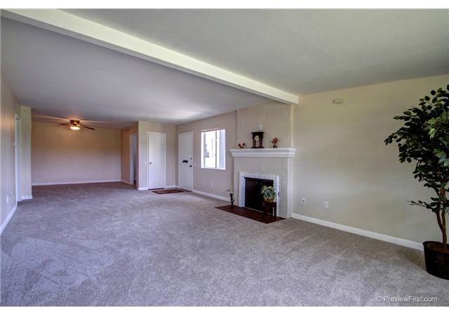 12463 Meandro Road San Diego, CA 92128 - Photo 5 of 21 Living Room-DiningRoom