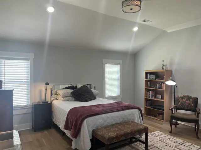 $2,150 | 38 North Hill Street, Nashville, TN 37210